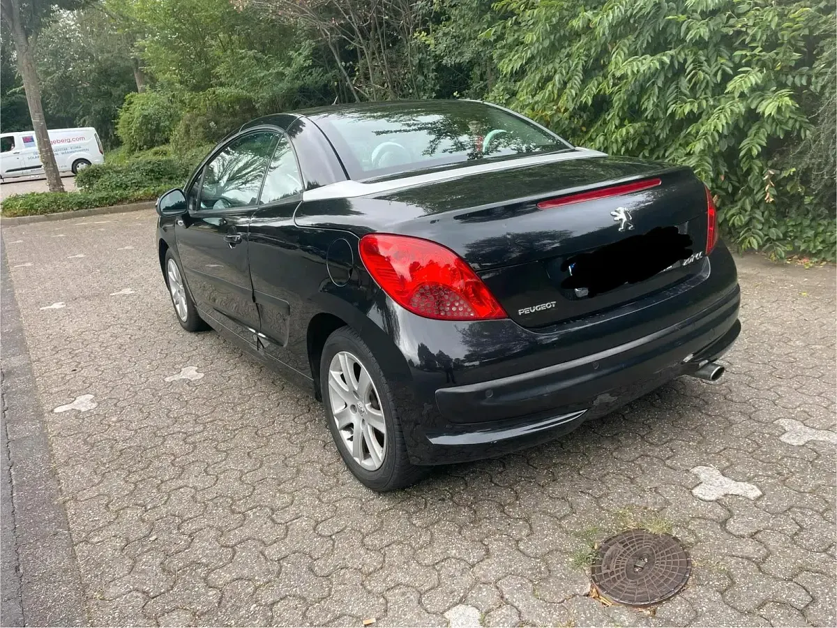 Gebraucht Peugeot 207 120 PS (88 kW) 2008 Schwarz Cabrio