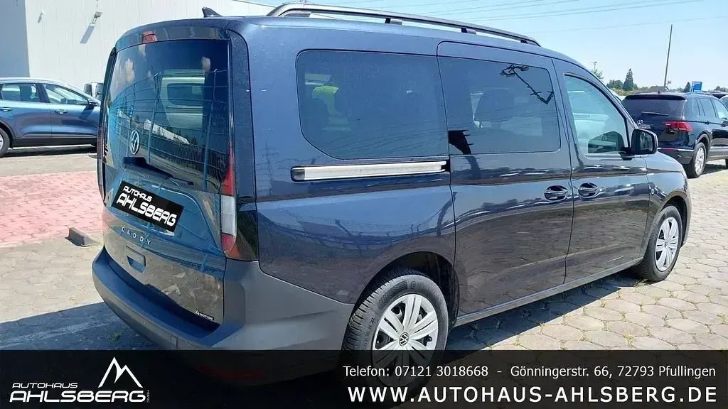 Gebraucht VW Caddy 122 PS (89 kW) 2022 Starlight blue Van / Kleinbus