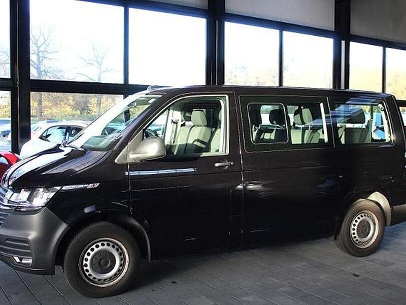 Gebraucht VW Caravelle 150 PS (110 kW) 2023 Schwarz Van / Kleinbus