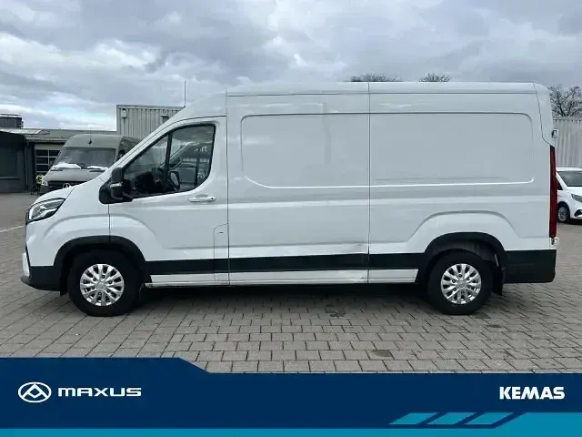 Begagnad Maxus V90 2024 Vit Van