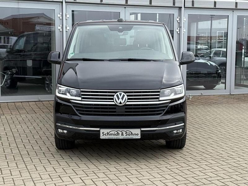Gebraucht VW Multivan Generation Six 150 PS (110 kW) 2021 Schwarz metallic Van