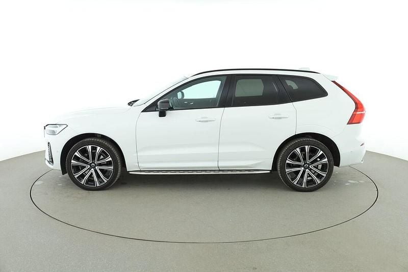Gebraucht Volvo XC60 R-Design 250 PS (183 kW) 2022 Weiß SUV