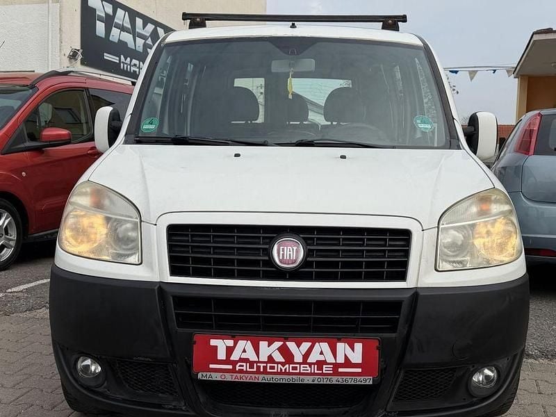 Gebraucht Fiat Doblò Active 95 PS (69 kW) 2009 Weiß Van / Kleinbus