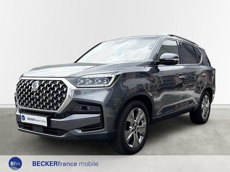 Grau Gebraucht 2022 Ssangyong / KGM Rexton Sapphire SUV | 37.790 € - Bild 1/4