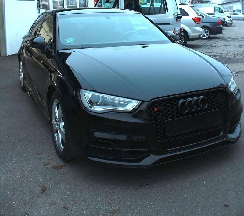 Schwarz Gebraucht 2014 Audi S3 Ambiente Limousine | 18.600 € (Fairer Preis) - Bild 1/4