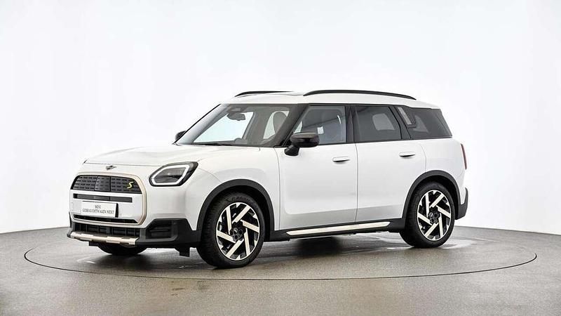 Weiß Gebraucht 2025 Mini Countryman Favoured SUV | 44.690 € (Etwas zu teuer) - Bild 1/4