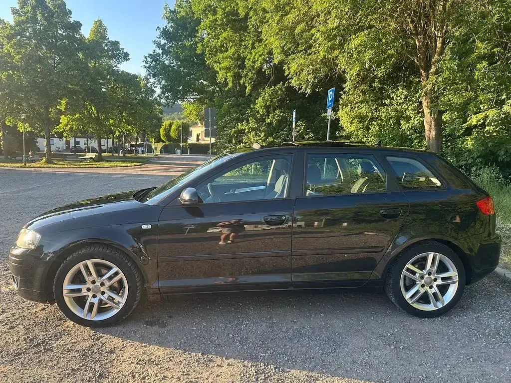Gebraucht Audi A3 Attraction 170 PS (125 kW) 2007 Schwarz Kleinwagen