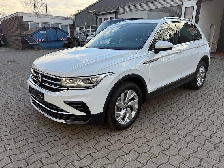 Gebraucht VW Tiguan Elegance 190 PS (139 kW) 2022 Weiß SUV