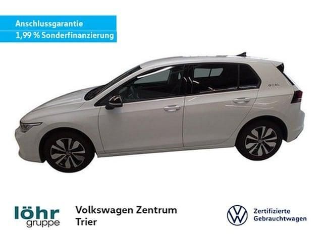 Pure white Gebraucht 2024 VW Golf VIII Goal Limousine | 26.980 € (Superpreis) - Bild 1/3