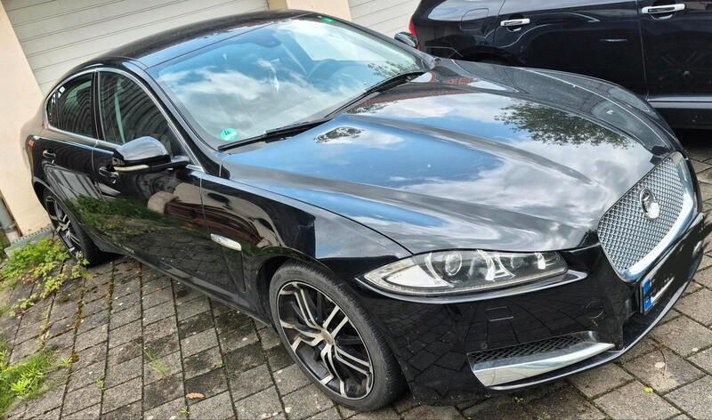 Schwarz Gebraucht 2012 Jaguar XF Limousine | 7.200 € (Guter Preis) - Bild 1/4