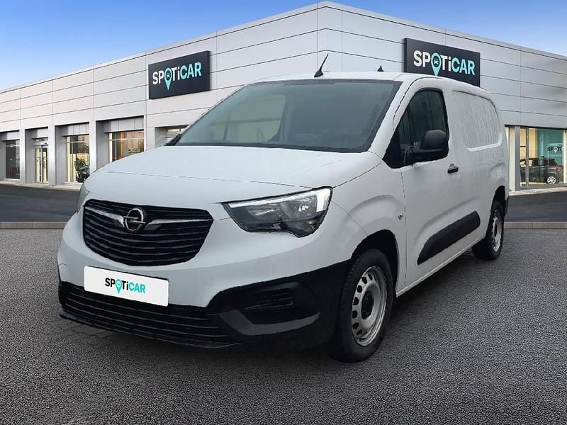 Gebraucht Opel Combo Basis 131 PS (96 kW) 2024 Weiß Kombi