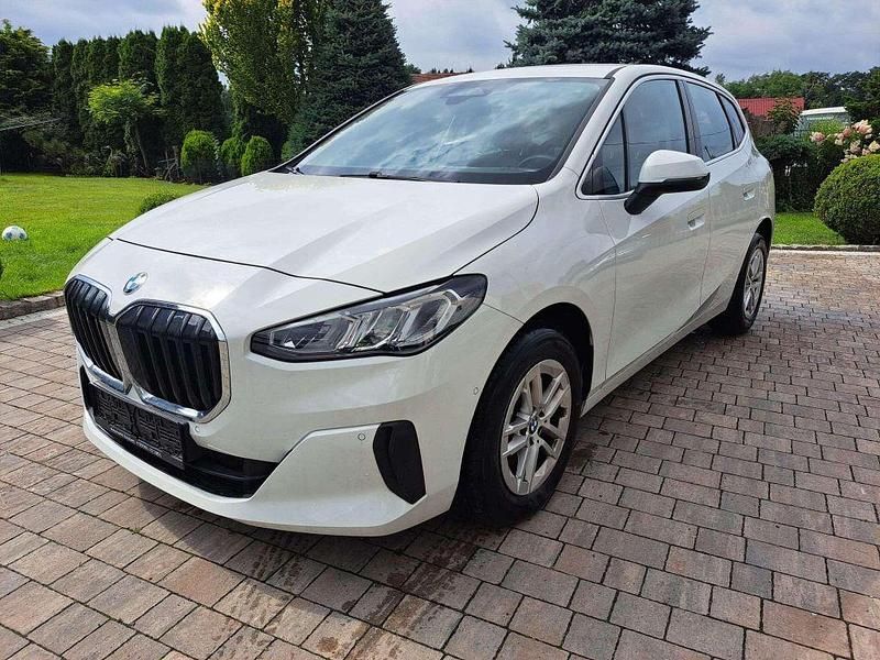 Gebraucht BMW 220 Active Tourer 156 PS (114 kW) 2022 Alpinweiss iii Van / Kleinbus
