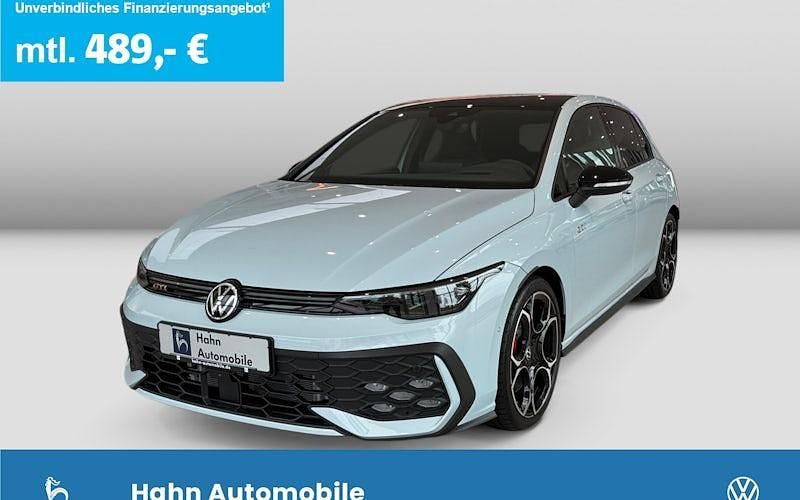 Crystal ice blue metallic schw Neu 2025 VW Golf VIII GTI Limousine | 47.290 € (Etwas zu teuer) - Bild 1/4