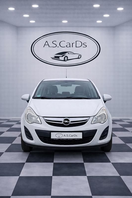 Gebraucht Opel Corsa 69 PS (50 kW) 2012 Weiß Kleinwagen
