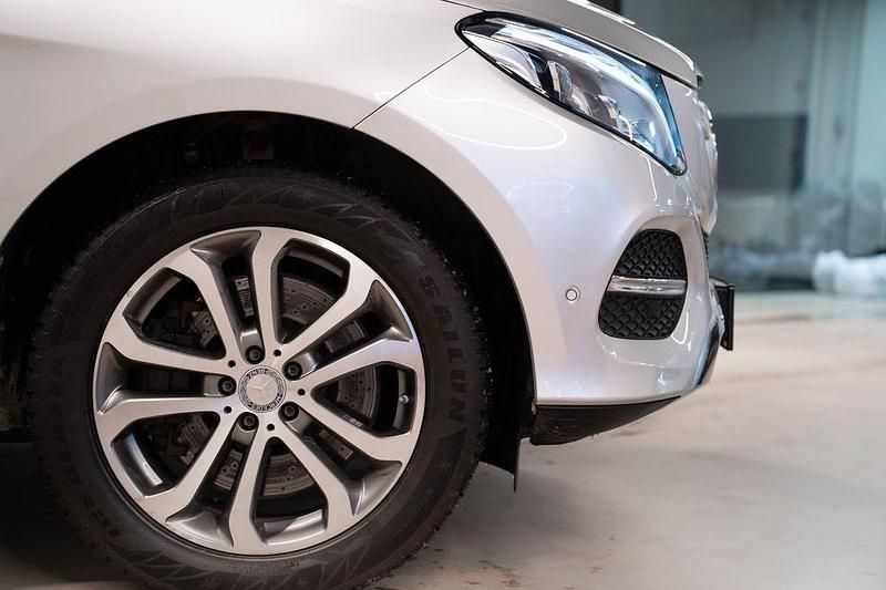 Gebraucht Mercedes GLE500 442 PS (325 kW) 2016 Silber SUV