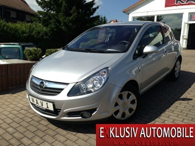 Gebraucht Opel Corsa Edition 75 PS (55 kW) 2010 Silber metallic Kleinwagen