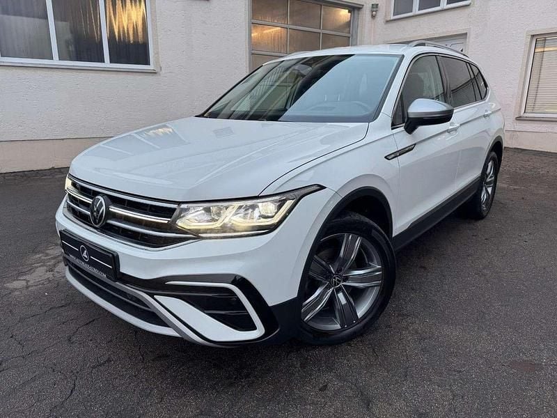 Pure white Gebraucht 2022 VW Tiguan Allspace SUV | 28.990 € (Guter Preis) - Bild 1/4