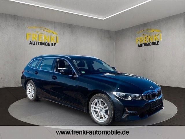 Gebraucht BMW 318 Luxury Line 150 PS (110 kW) 2020 Schwarz Kombi