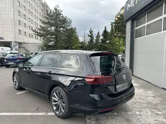 Gebraucht VW Passat Business 190 PS (139 kW) 2020 Deep black perleffekt Kombi