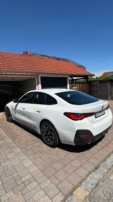 Używany BMW 420 Performance 184 KM (135 kW) 2023 Biały Coupe