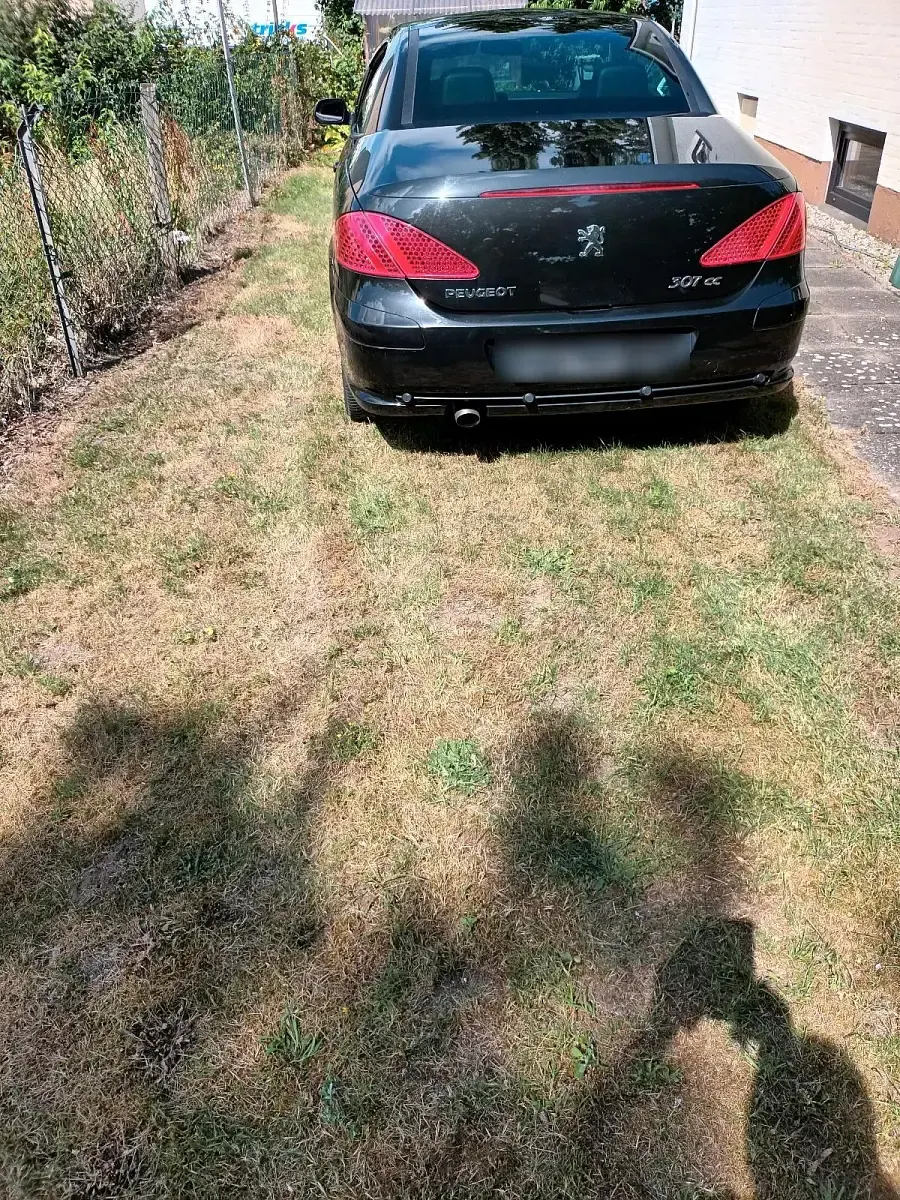 Gebraucht Peugeot 307 CC 140 PS (102 kW) 2004 Schwarz Cabrio