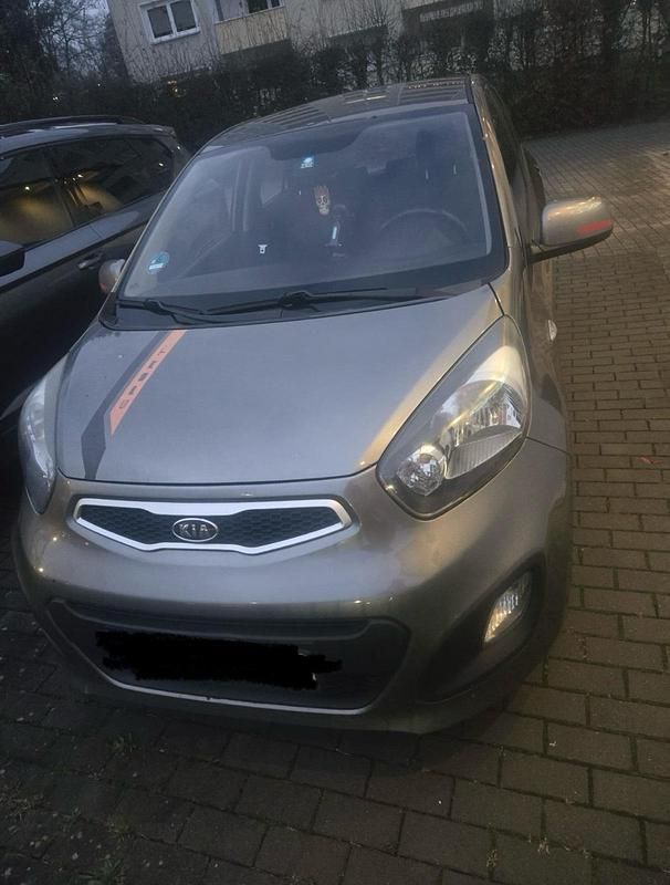 Grau Gebraucht 2011 Kia Picanto Kleinwagen | 2.800 € (Guter Preis) - Bild 1/4