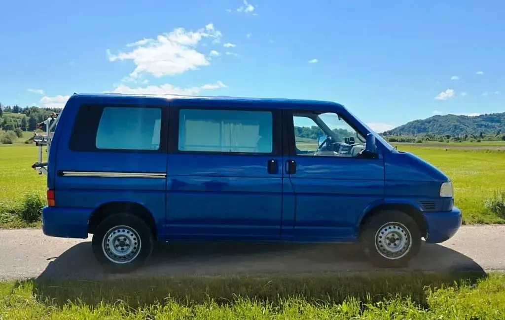 Gebraucht VW Multivan 102 PS (75 kW) 1997 Blau Van / Kleinbus