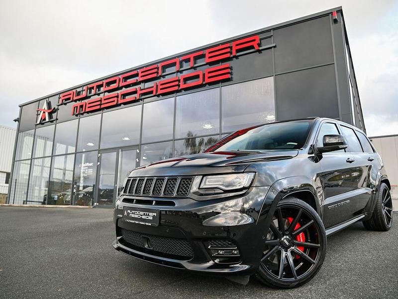 Diamond black crystal perleffe Gebraucht 2017 Jeep Grand Cherokee SRT SUV | 53.890 € - Bild 1/4