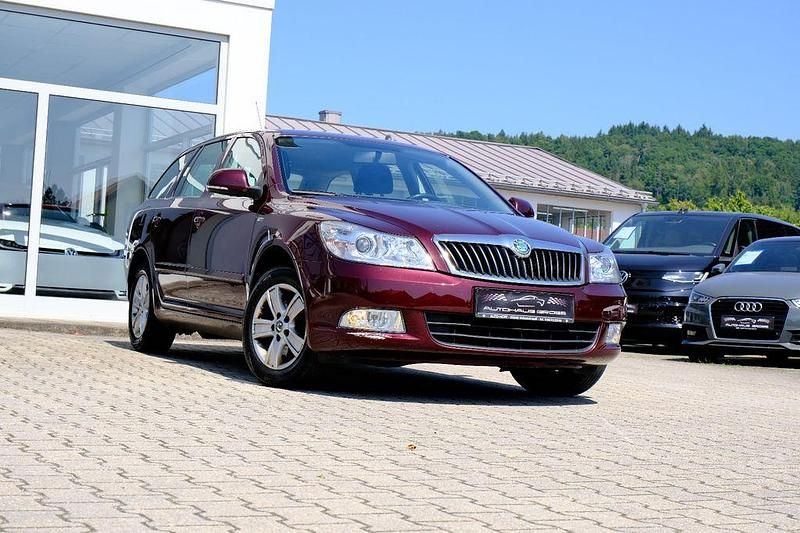 Violet Gebraucht 2010 Skoda Octavia Kombi | 3.850 € (Superpreis) - Bild 1/4