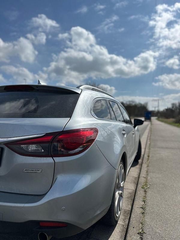 Gebraucht Mazda 6 175 PS (128 kW) 2016 Silber Kombi