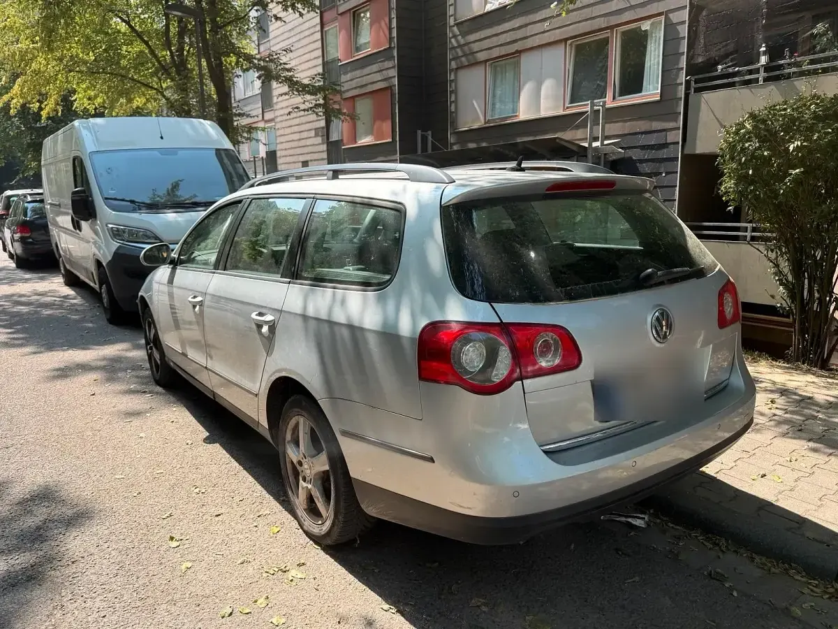 Gebraucht VW Passat 140 PS (102 kW) 2007 Silber Kombi