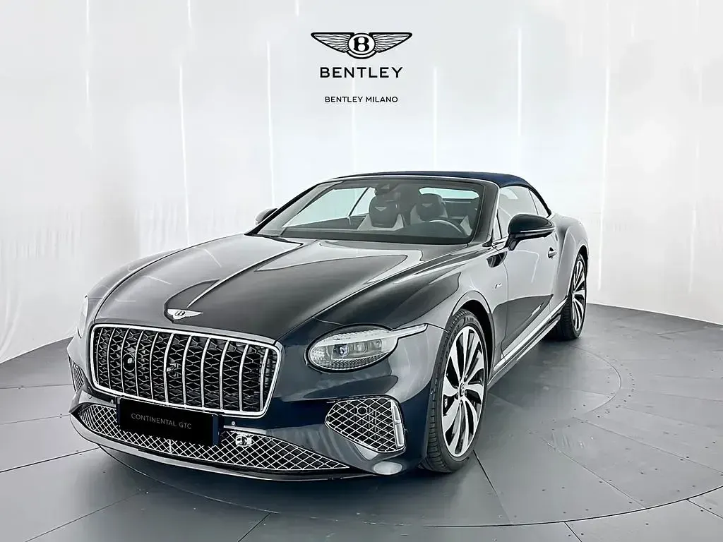 Neu Bentley Continental 519 PS (381 kW) 2026 Blau Cabrio