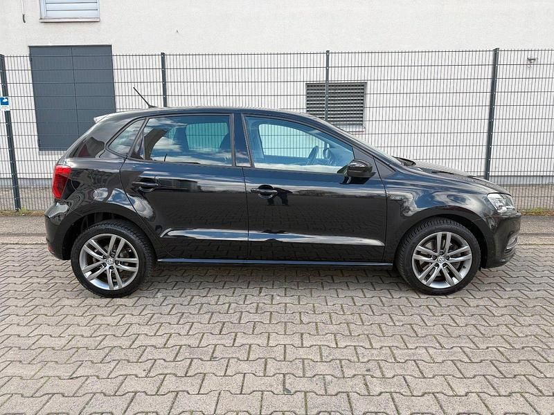 Gebraucht VW Polo LOUNGE 110 PS (80 kW) 2015 Schwarz Kleinwagen