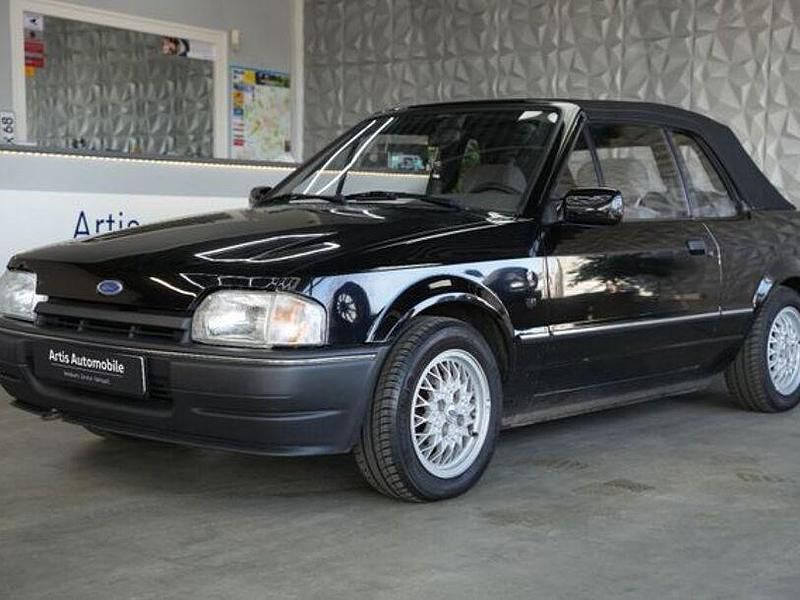 Gebraucht Ford Escort Ghia 1989 Schwarz