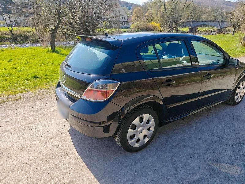 Gebraucht Opel Astra 170 PS (125 kW) 2006 Schwarz Kleinwagen