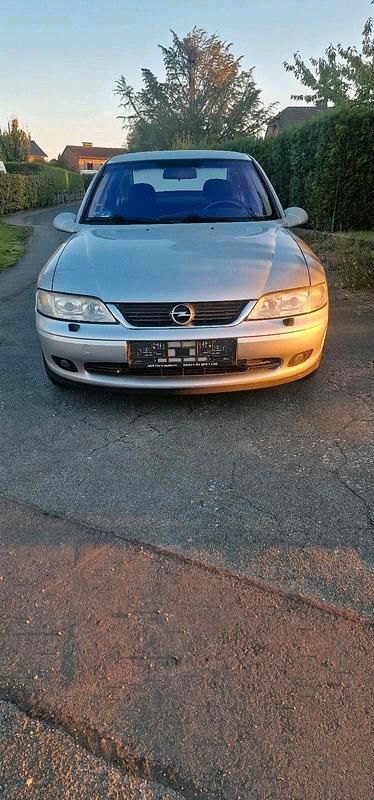 Gebraucht Opel Vectra S 150 PS (110 kW) 2001 Limousine