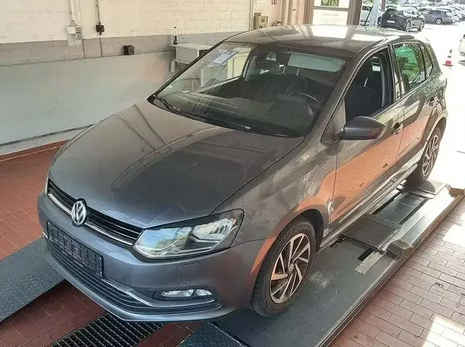 Gebraucht VW Polo Comfortline 75 PS (55 kW) 2017 Limousine