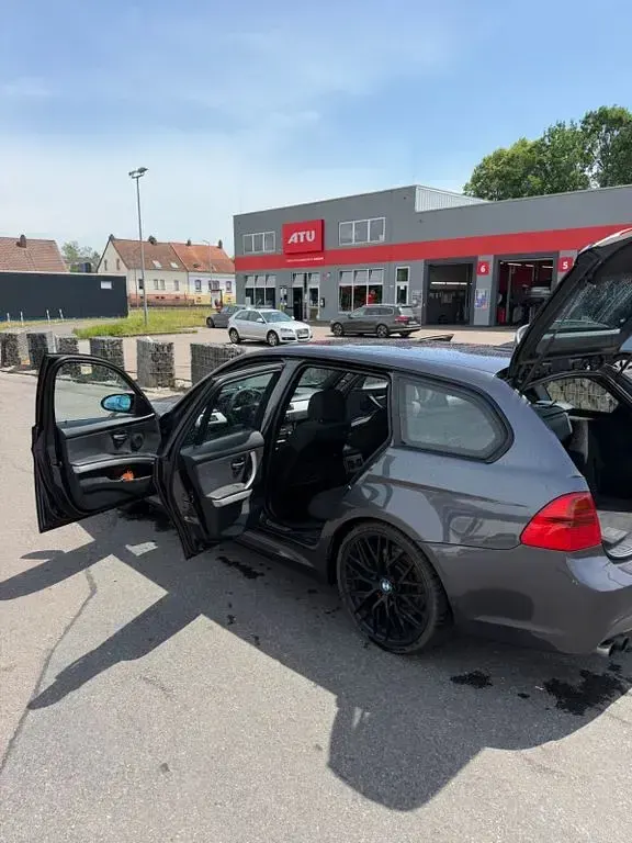 Gebraucht BMW 330 M Performance 231 PS (169 kW) 2005 Grau Kombi