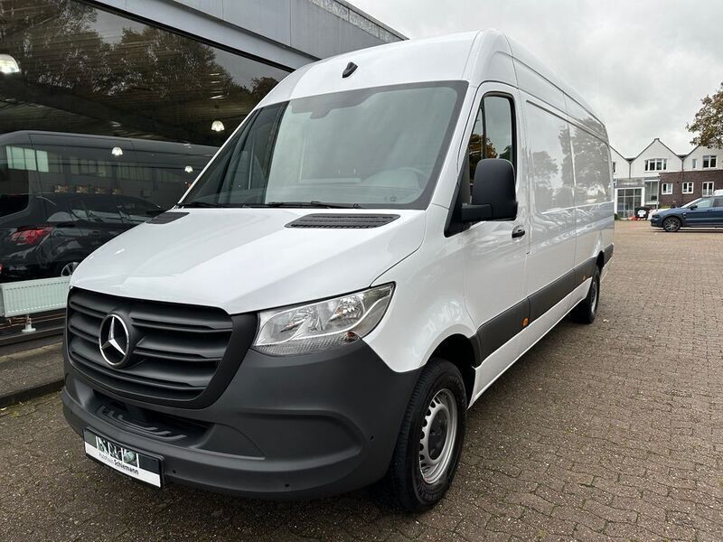 Gebraucht Mercedes Sprinter 150 PS (110 kW) 2022 Weiß Van