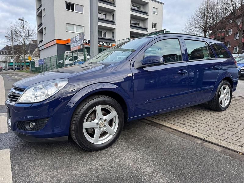 Gebraucht Opel Astra 140 PS (102 kW) 2007 Blau Kombi