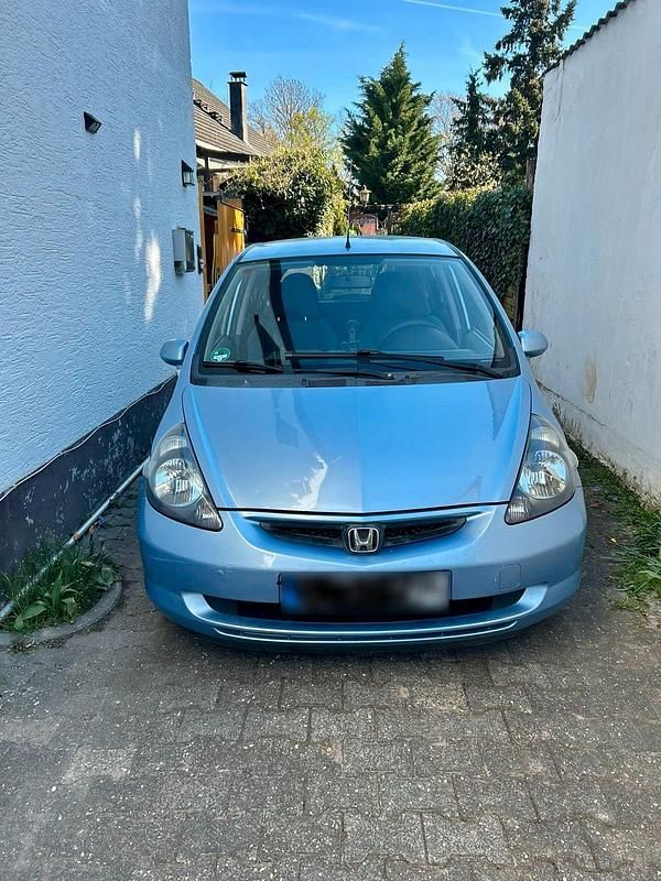 Second-hand Honda Jazz 2001 Albastru Hatchback