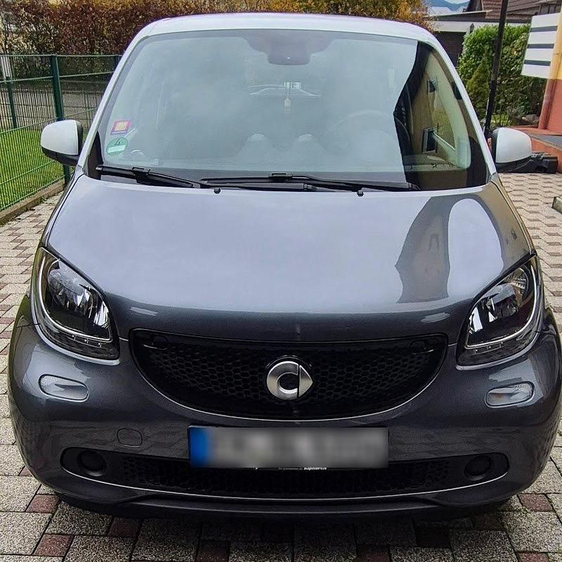Second-hand Smart ForFour 71 CP (52 kW) 2017 Gri Hatchback