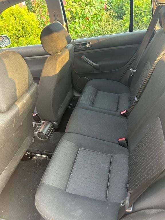 Gebraucht VW Golf IV Trendline 101 PS (74 kW) 2005 Grau Kombi