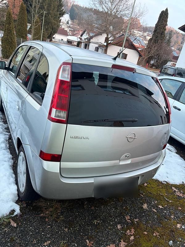 Gebraucht Opel Meriva 101 PS (74 kW) 2005 Silber Van / Kleinbus