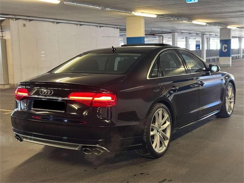 Gebraucht Audi S8 Design 519 PS (381 kW) 2017 Schwarz Limousine