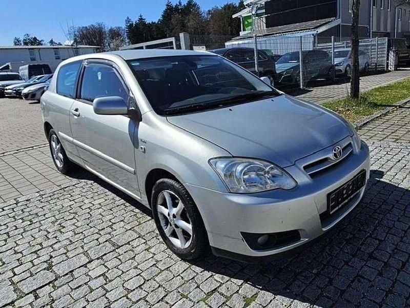 Używany Toyota Corolla Sol 110 KM (80 kW) 2006 Srebrny Hatchback