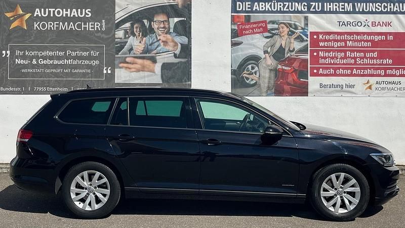 Gebraucht VW Passat 125 PS (91 kW) 2018 Metallic Kombi
