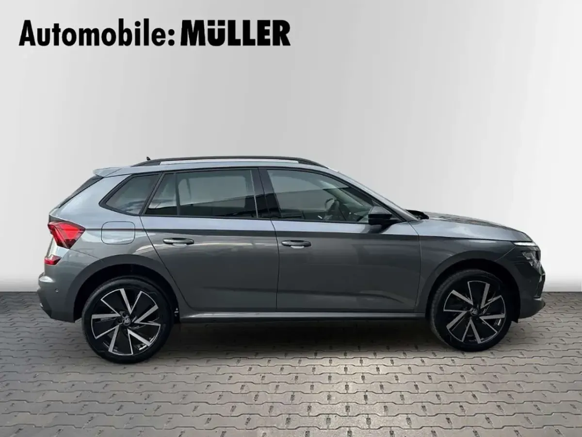 Neu Skoda Kamiq Comfort 150 PS (110 kW) 2026 Grau SUV