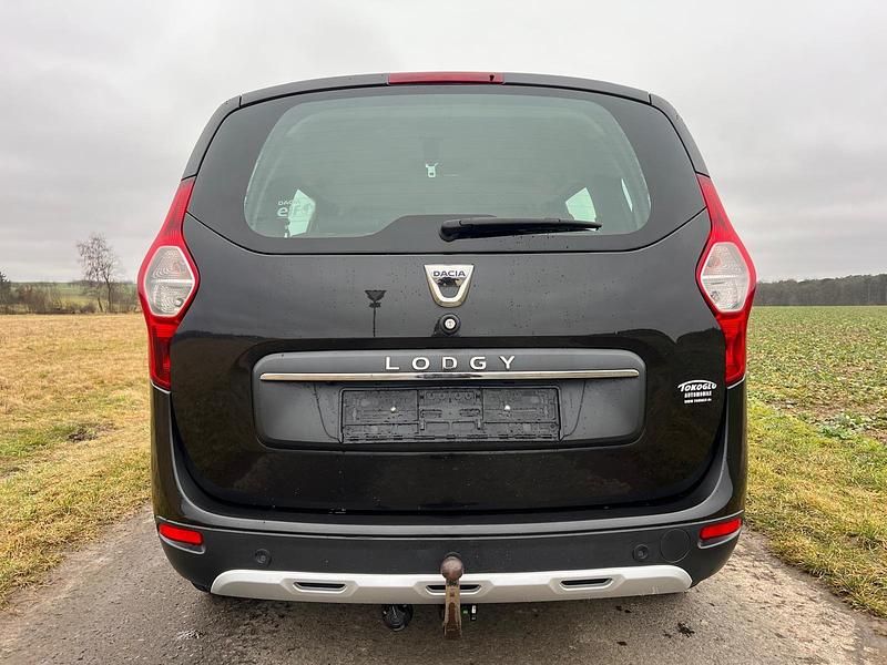 Gebraucht Dacia Lodgy 130 PS (95 kW) 2020 Schwarz Van / Kleinbus