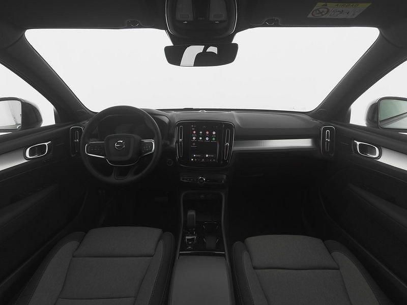 Neu Volvo XC40 Plus 2026 Grau SUV